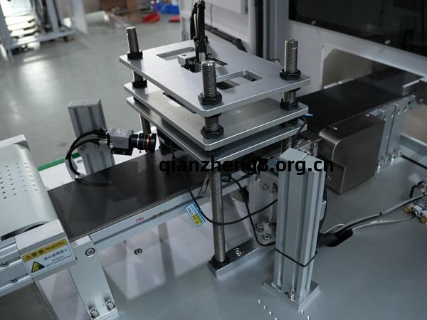 AOI視覺檢測設(she)備(bei),外(wai)觀(guan)檢測設(she)備(bei),外(wai)觀(guan)視(shi)覺檢測設(she)備(bei)